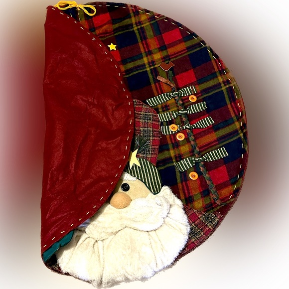 VTG SANTA CHRISTMAS TREE SKIRT FELT BACK FABRIC WOOD APPLIQUÉ HOLIDAY TIE CLOSE - Picture 2 of 4